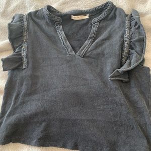 BNWOT FREE PEOPLE FLUTTER SLEEVE